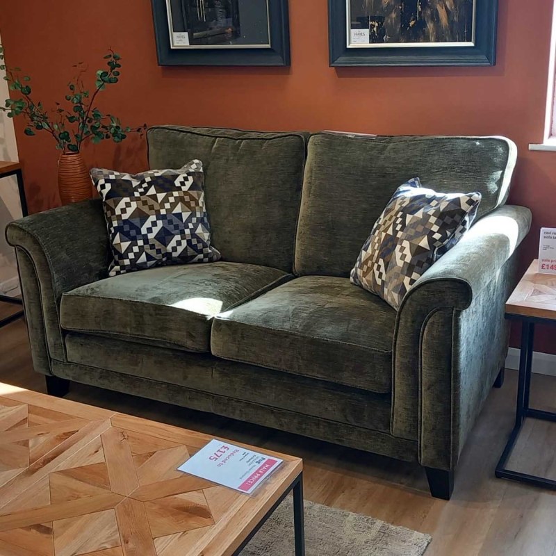 Showroom Clearance: Framlingham 2 Seater Sofa Showroom Clearance: Framlingham 2 Seater Sofa