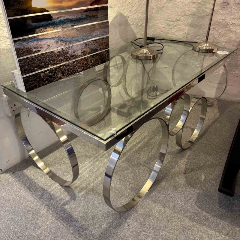 Showroom Clearance: Fiona Coffee Table Showroom Clearance: Fiona Coffee Table