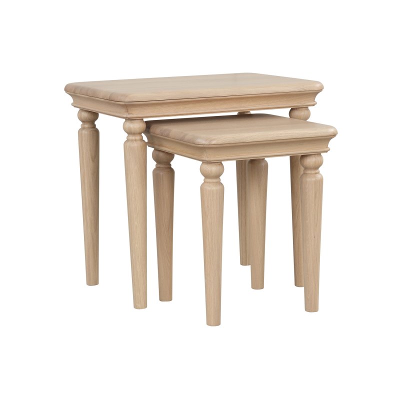Bideford Oak Nest of 2 Tables Bideford Oak Nest of 2 Tables