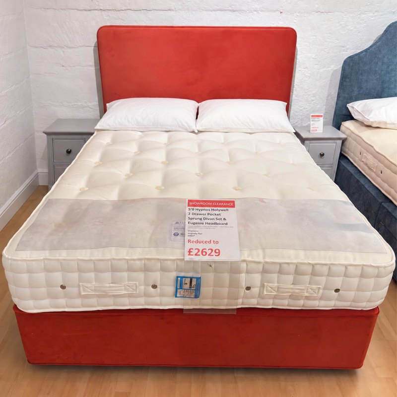 Showroom Clearance: Hypnos 5ft Holywell Pocket Sprung Divan Set & Eugenie Euro Slim Headboard Showroom Clearance: Hypnos 5ft Holywell Pocket Sprung Divan Set & Eugenie Euro Slim Headboard