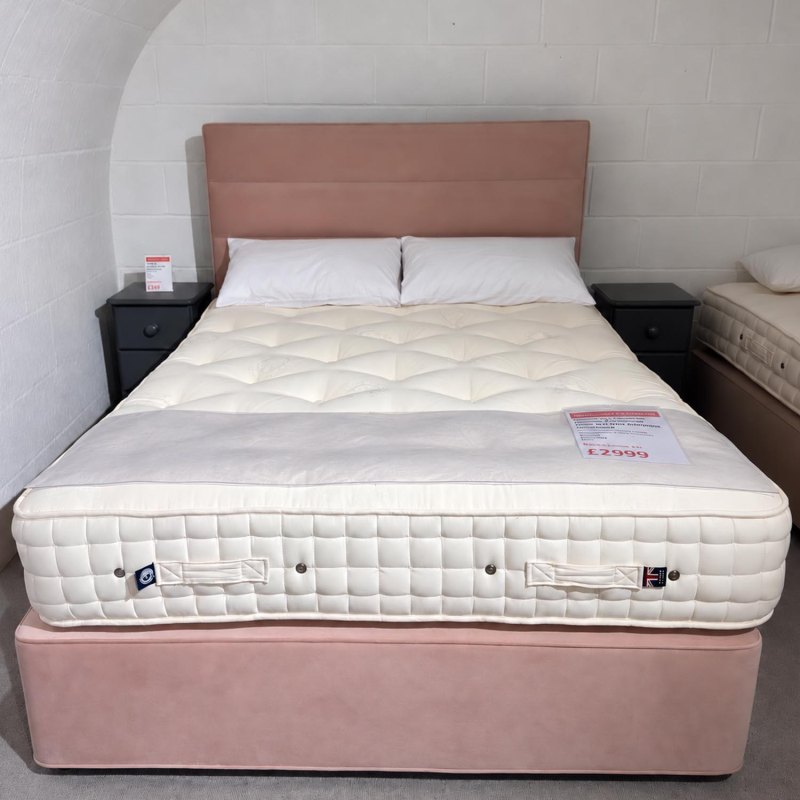 Showroom Clearance: Hypnos 5ft Salcombe Superior Divan Base & Josephine EuroSlim Headboard Showroom Clearance: Hypnos 5ft Salcombe Superior Divan Base & Josephine EuroSlim Headboard