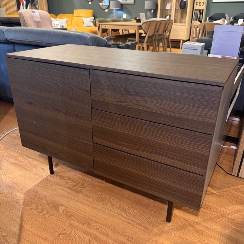 Showroom Clearance: Calligaris Manhattan Sideboard Showroom Clearance: Calligaris Manhattan Sideboard