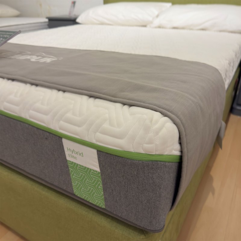 Showroom Clearance: 4ft6 Tempur Hybrid Elite 25cm Mattress Showroom Clearance: 4ft6 Tempur Hybrid Elite 25cm Mattress