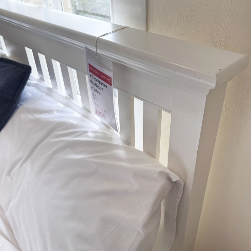 Showroom Clearance: 5ft Hampshire Headboard Showroom Clearance: 5ft Hampshire Headboard