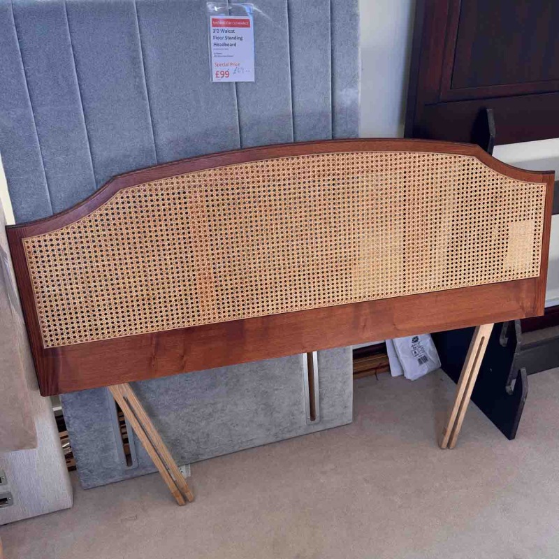 Showroom Clearance: Rodmarton 5ft Headboard Showroom Clearance: Rodmarton 5ft Headboard