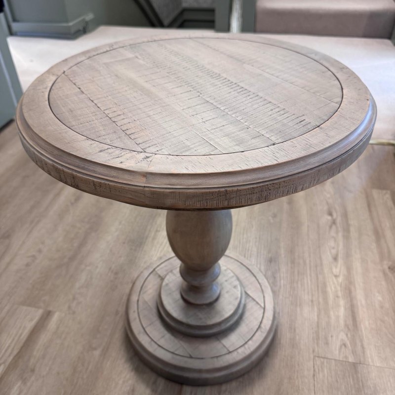 Showroom Clearance: Bishopston Side Table Showroom Clearance: Bishopston Side Table