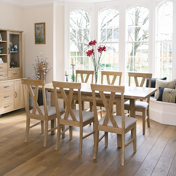 Warwick Oak dining collection