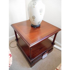 1061 Strongbow Mahogany Wood Top Lamp Table