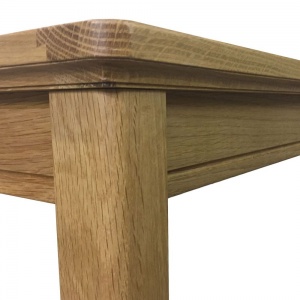 Anbercraft Beaumont Dining Table detail